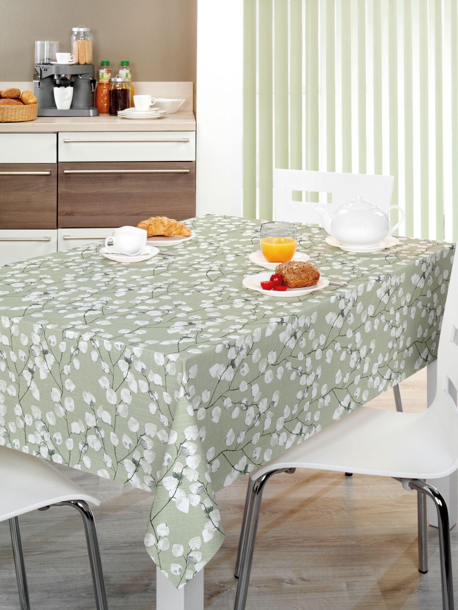 Grøn voksdug med bladmotiv – tilpasses i ønskede mål