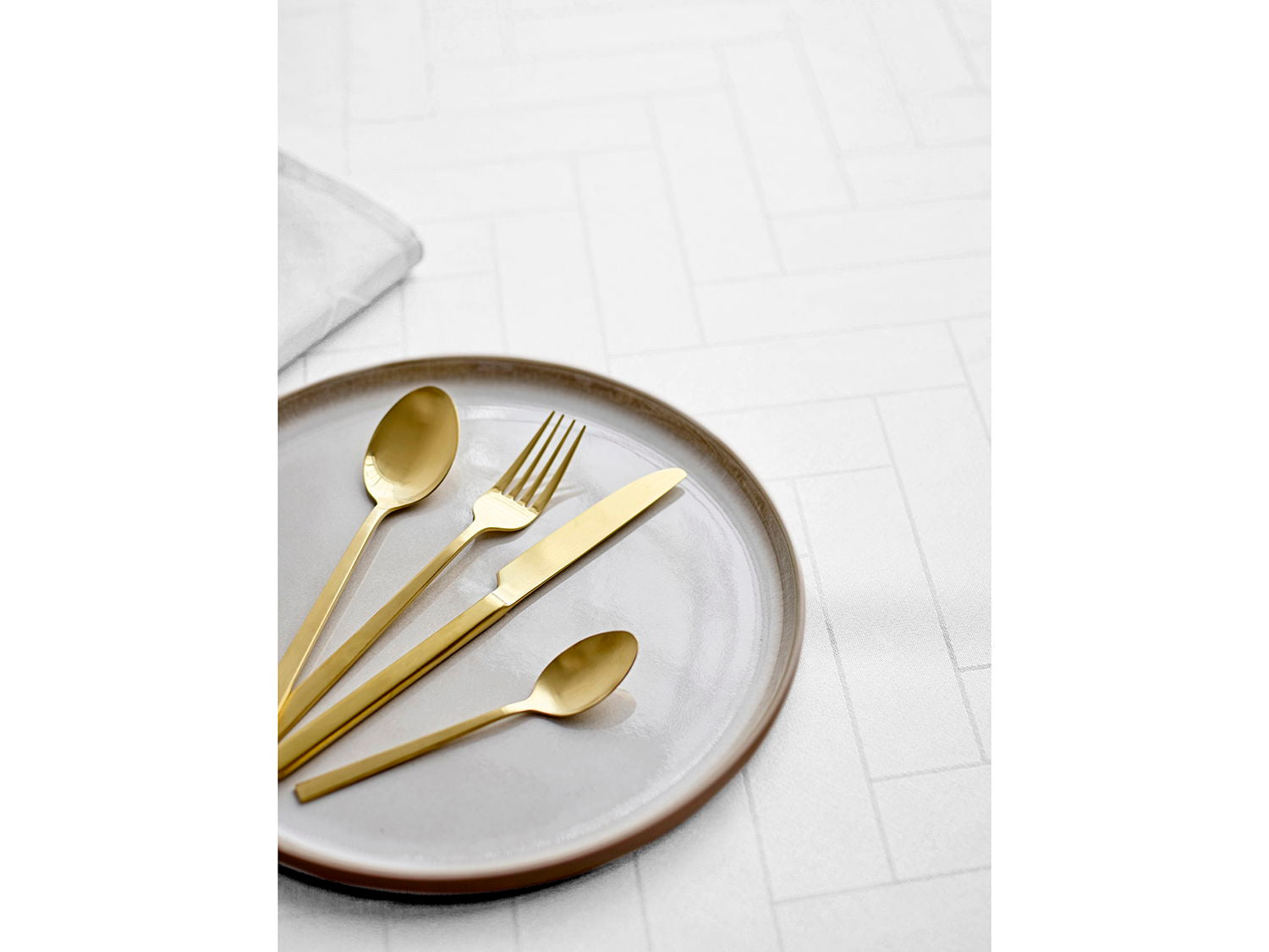 Södahl Tiles vandafvisende akryldug i hvid med antislip - tilpasses i ønskede mål og leveres rullet på rør