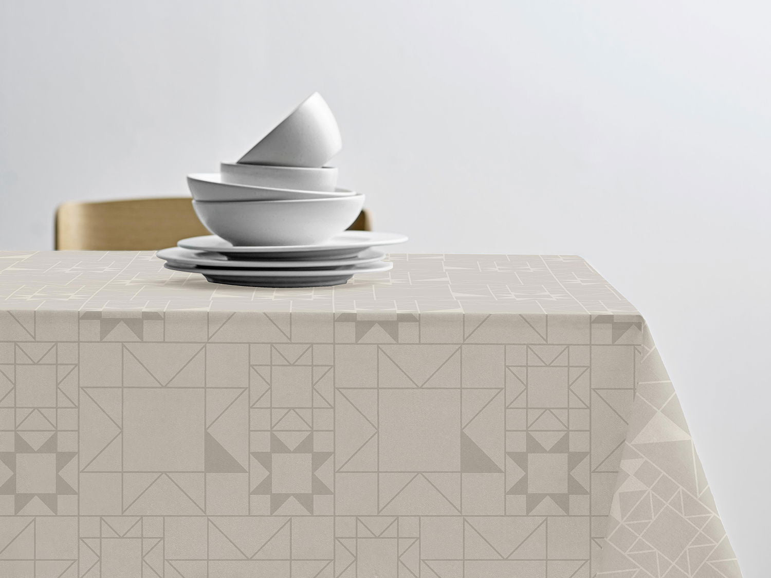 Södahl Star Damask vandafvisende  akryljuledug i beige med antislip - tilpasses i ønskede mål og leveres rullet på rør