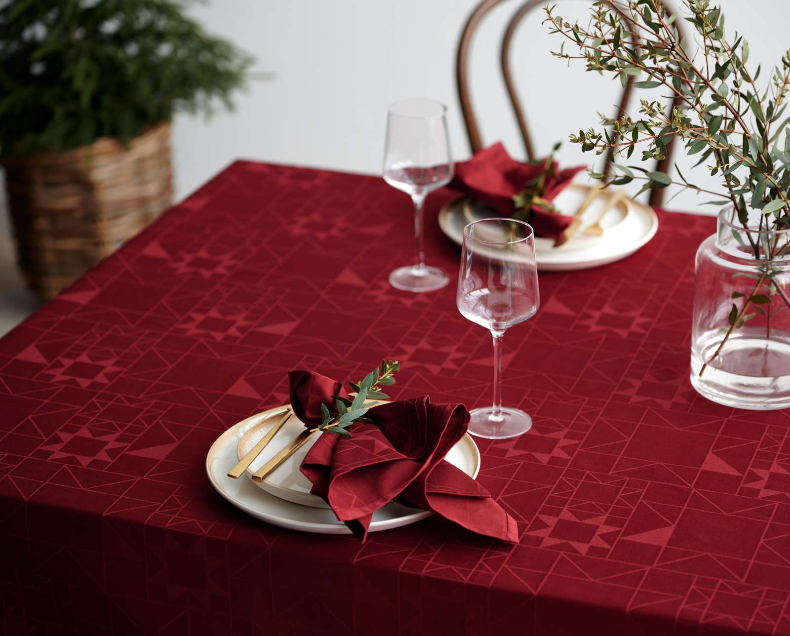Södahl Star Damask Juledug – Rød (140 × 220 cm)